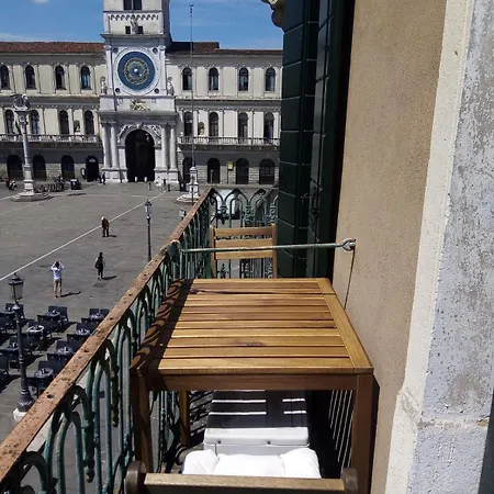 Enjoy - Orologio, Piazza Dei Signori Appartamento Padova